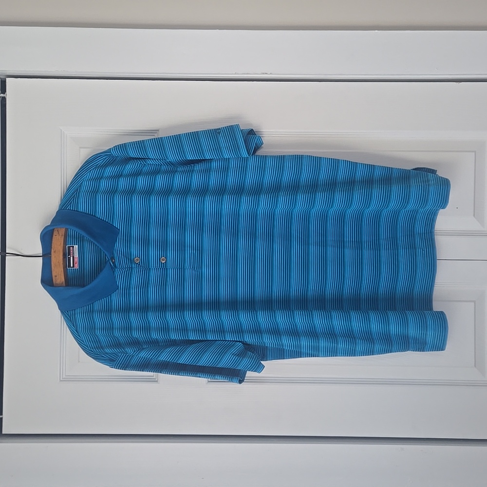 Lightweight golf polo